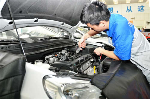 青島汽車維修工報名費多少錢需要具備什么條件
